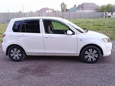 mazda mps: Mazda Verisa: 2003 г., Хэтчбэк — 5