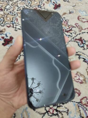 режим нот 4: Samsung Galaxy J4 Plus, Б/у, 32 ГБ, цвет - Черный, 2 SIM — 3