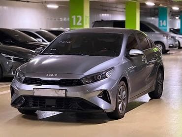 Kia K3: 2022 г., Седан — 4