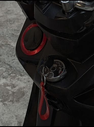 скутер водный: Тип скутера Yamaha, 150 куб. см, Бензин — 2