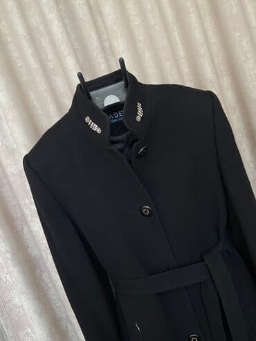 дордой женские куртки: Женское пальто, деми, кашемир, чёрное, пр-ва Италия, б/у, размер — 1