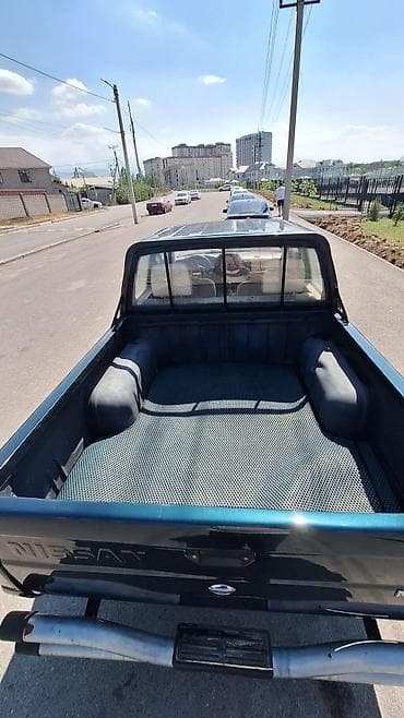Nissan Navara: 2015 г., 2.4 л, Механика, Бензин, Пикап — 8