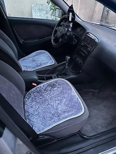 Toyota Avensis: 2002 г., 1.8 л, Механика, Бензин, Универсал — 6