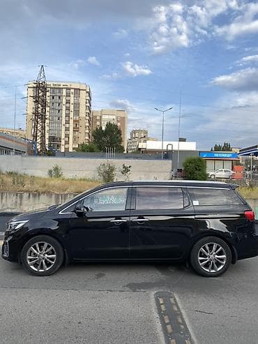 Kia Carnival: 2019 г., 2.2 л, Автомат, Дизель, Минивэн — 4