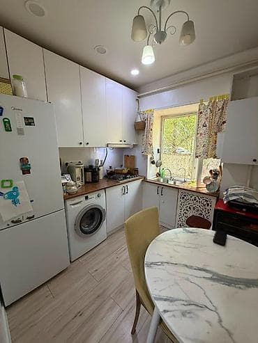osh flat: 2 комнаты, 48 м², 5 мкр Индивидуалка, 1 этаж, Евроремонт — 3