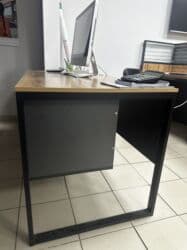 фотографии офисной мебели: Комплект офисной мебели, Диван, Металл, цвет - Черный — 7