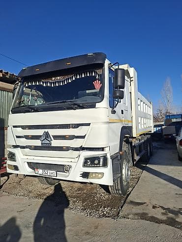 коробка сатылат: Самосвал HOWO (CNHTC) хова самансовал 2017 ж балондор жаңы матор 375 — 1