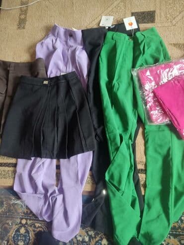 продаю связи с переездом: Брюки Классические, Все размеры — 2