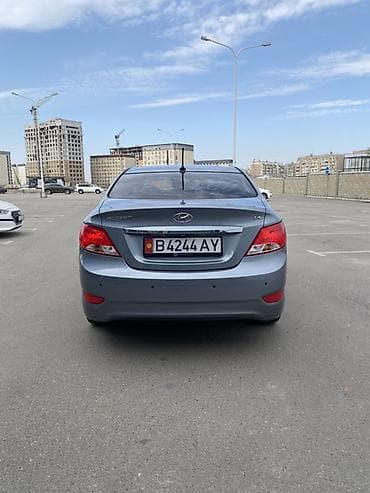 малолитраж: Hyundai Accent: 2017 г., 1.4 л, Автомат, Бензин, Седан — 3