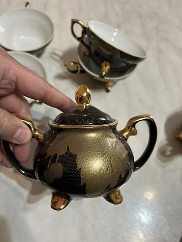 Ашкана буюмдары: Чайный сервиз фарфоровый на 6 персон, черный с золотым декором — 4