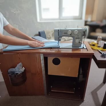 4 нитка швейная машинка цена бишкек: Продаю швейную машину Подольск 142 (советское)ножная без мотора в — 2