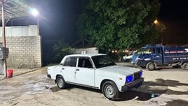 ВАЗ (ЛАДА) 2107: 2001 г., Седан — 3