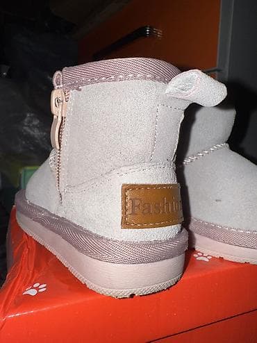 Детская обувь зима Угги Размер 16 Состояние идеальное Плотностью