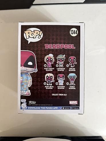 marvel: Фигурка Funko Pop! Marvel — Sleepover Deadpool (#1344) - Серия — 5
