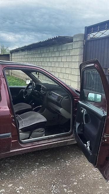 evo poliki: Volkswagen Vento: 1992 г., 1.8 л, Ручные, Газ — 9