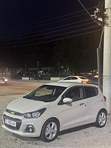 89 2: Chevrolet Spark: 2017 г., 1 л, Автомат, Бензин, Хэтчбэк — 4