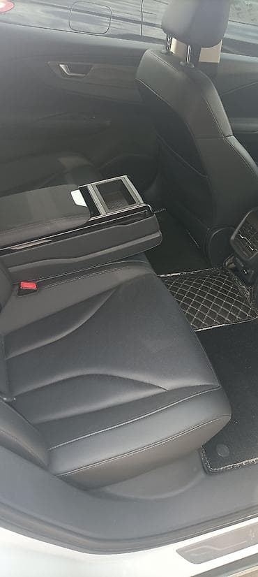 hongqi e qm5 цена: Roewe : 2022 г., 5.5 л, Автомат, Электромобиль, Седан — 4
