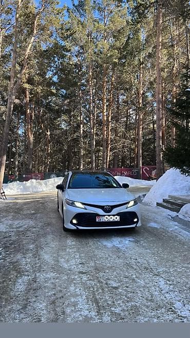 Toyota Camry: 2020 г., 3.5 л, Автомат, Бензин, Внедорожник at lalafo.kg Toyota Camry: 2020 г., 3.5 л, Автомат, Бензин, Внедорожник