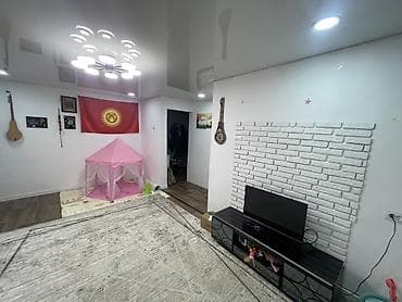 Квартиры: 3 комнаты, 56 м², 104 серия, 2 этаж, Дизайнерский ремонт — 1
