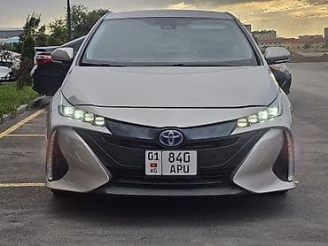 сиденье w211: Toyota Prius: 2018 г., 1.8 л, Гибрид, Хэтчбэк — 4