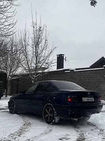 афтамат машына: BMW 3 series: 1991 г., 2 л, Механика — 5