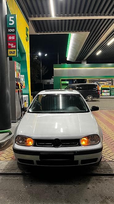 audi a4 2008: Volkswagen Golf: 1998 г., 1.4 л, Механика, Бензин, Хэтчбэк — 2
