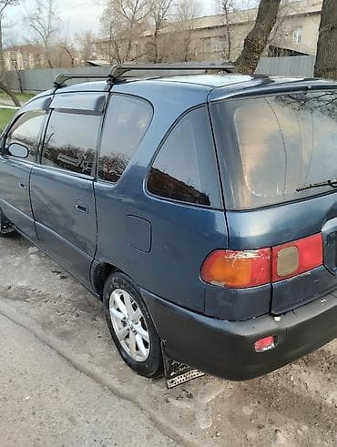 бензин сатылат: Toyota Ipsum: 1996 г., 2 л, Автомат, Бензин, Вэн/Минивэн — 5