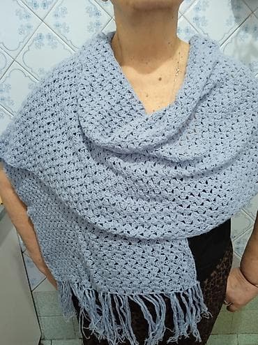 Шарф, Новый, Женские at lalafo.kg Шарф, Новый, Женские