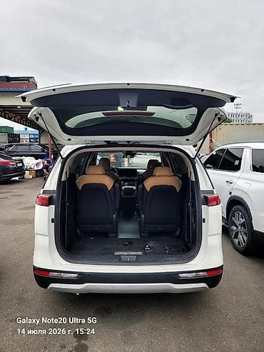 mini v: Kia Carnival: 2020 г., 2.2 л, Дизель, Минивэн — 1