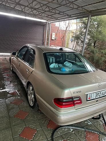 Mercedes-Benz E-Class: 2000 г., 3.2 л, Автомат, Дизель, Седан — 4