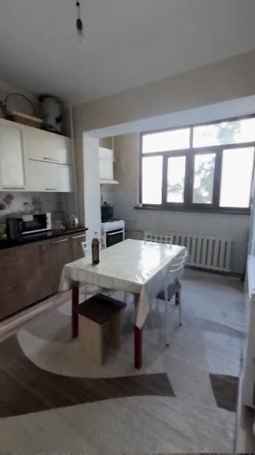 продая: 3 комнаты, 80 м², 106 серия улучшенная, 1 этаж, Косметический ремонт — 5