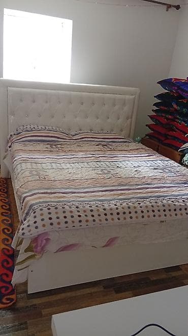 гамак качалка: 🛏️ Эки кишилик керебет матрасы менен сатылат Кооз, ак түстөгү жумшак — 1