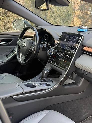 дишевли машина: Toyota Avalon: 2019 г., 2.5 л, Типтроник, Гибрид, Седан — 8