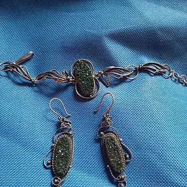 минералы: Набор украшений с природным камнем в темно‑зеленом оттенке (друза) в — 3
