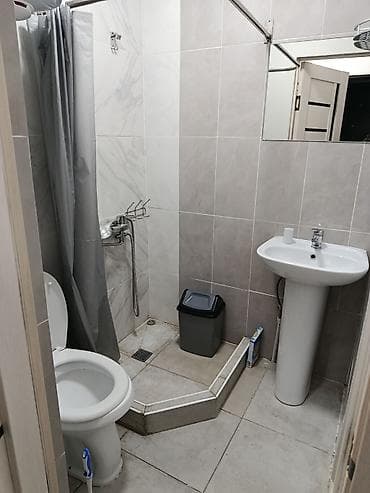 элитный дом: Сдаётся компактная студия с кухонной зоной и отдельным входом. Район — 5