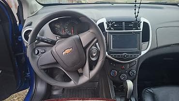lada largus: Chevrolet Aveo: 2017 г., 1.4 л, Типтроник, Бензин, Седан — 8