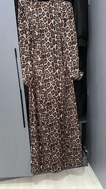 туники лало: Платье макси с леопардовым принтом. Состояние новая ✅ - Свободный — 3