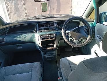 одесей: Honda Odyssey: 1996 г., 2.3 л, Автомат, Бензин, Универсал — 3