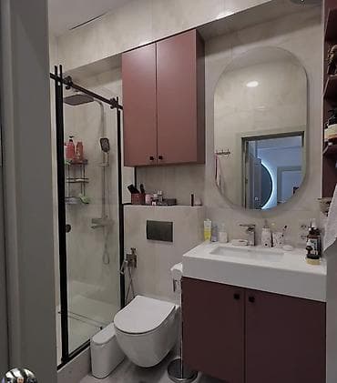 Спальные гарнитуры: Продается 2 ком кв.(переделенная на 3 студии ) 80 кв.м. Адрес; Шота — 4