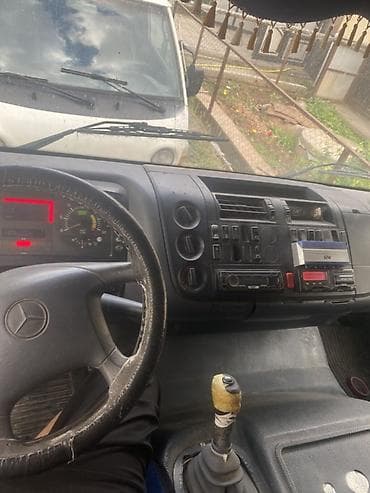 Транспорт: Жүк ташуучу унаа, Mercedes-Benz, Стандарт — 8