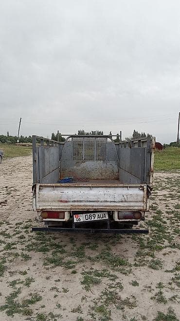 кок талаа: Жеңил жүк ташуучу унаа, Hyundai, Стандарт — 7