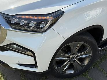 step 2: Ssangyong Rexton: 2021 г., Внедорожник — 7