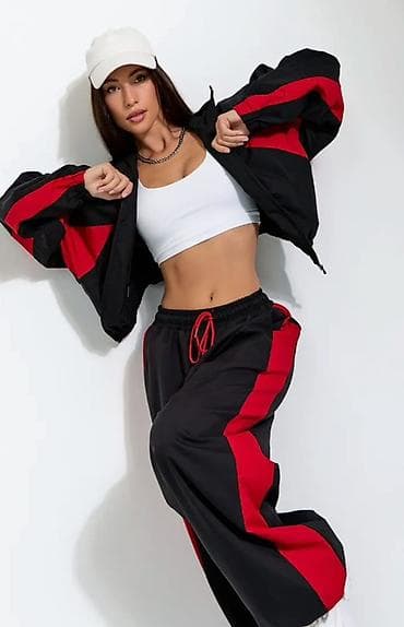 костюм в полоску: Женский спортивный костюм в стиле athleisure Размеры S M L - — 2