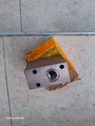 полировычный машынка: Запчасти на Экскаватор ХУНДАЙ блок тормоза на 3000 ROBEKC — 2