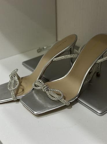 Босоножки, 42.5, Aldo, Новый, цвет - Серебристый, Самовывоз, Платная доставка