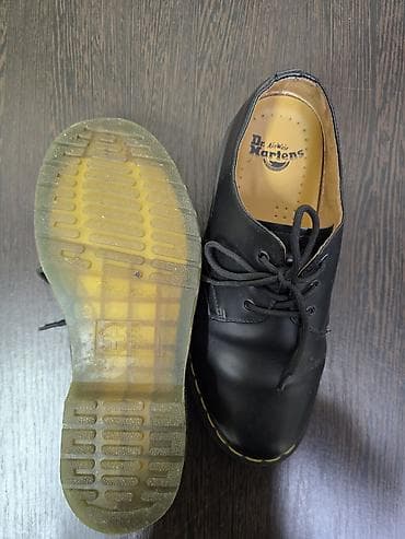 Личные вещи: Мужские ботинки, 41, Dr. Martens, Б/у, цвет - Черный, Самовывоз — 5