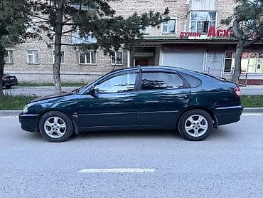 шпаклёвка на авто: Toyota Avensis: 2003 г., 1.8 л, Автомат, Бензин, Хэтчбэк — 4