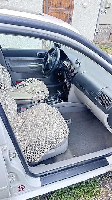 Volkswagen Golf: 1998 г., 1.6 л, Автомат, Бензин, Хэтчбэк