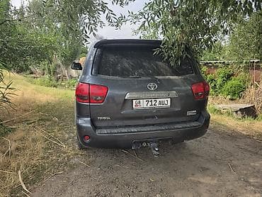 тойта секвоя: Toyota Sequoia: 2010 г., Бензин, Внедорожник — 1