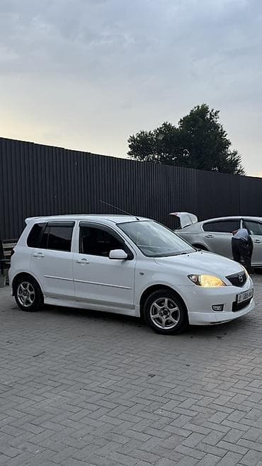 mazda 323 универсал: Mazda Demio: 2003 г., 1.3 л, Автомат, Бензин, Хэтчбэк — 3